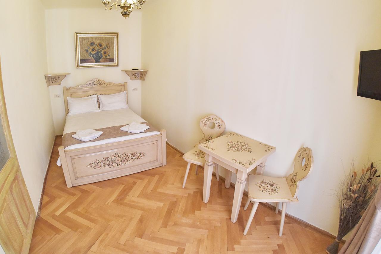 La Maisonnette Брашов Екстериор снимка