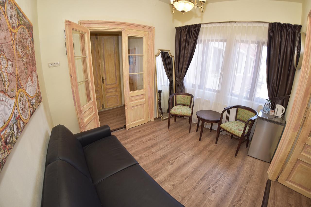 La Maisonnette Брашов Екстериор снимка