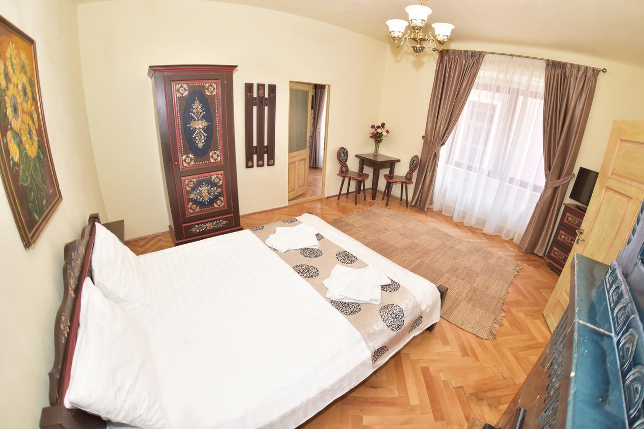La Maisonnette Брашов Екстериор снимка