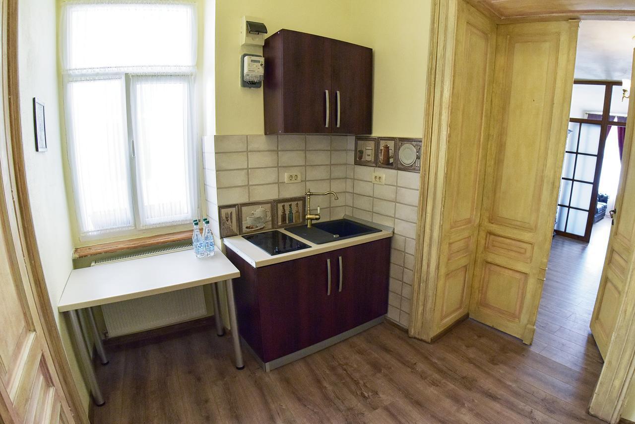 La Maisonnette Брашов Екстериор снимка